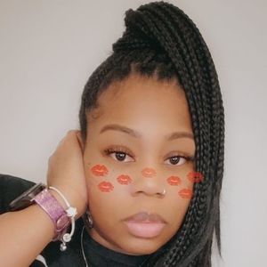 Meet your Posher, Amber-fallon